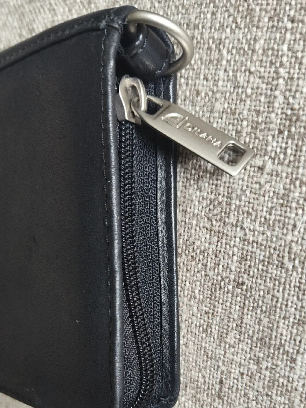 Dilana Zip-Around Black Leather Wallet Phone Case - Classic Organizer